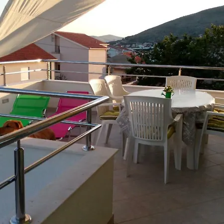 Appartement Giala Trogir